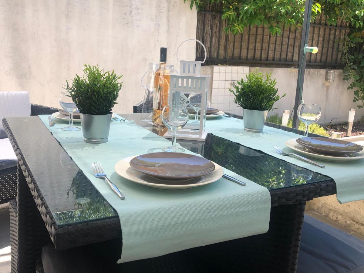Maison Tendance Avec Jardin, Centre Village, Alpilles, Familles Eyragues Kültér fotó