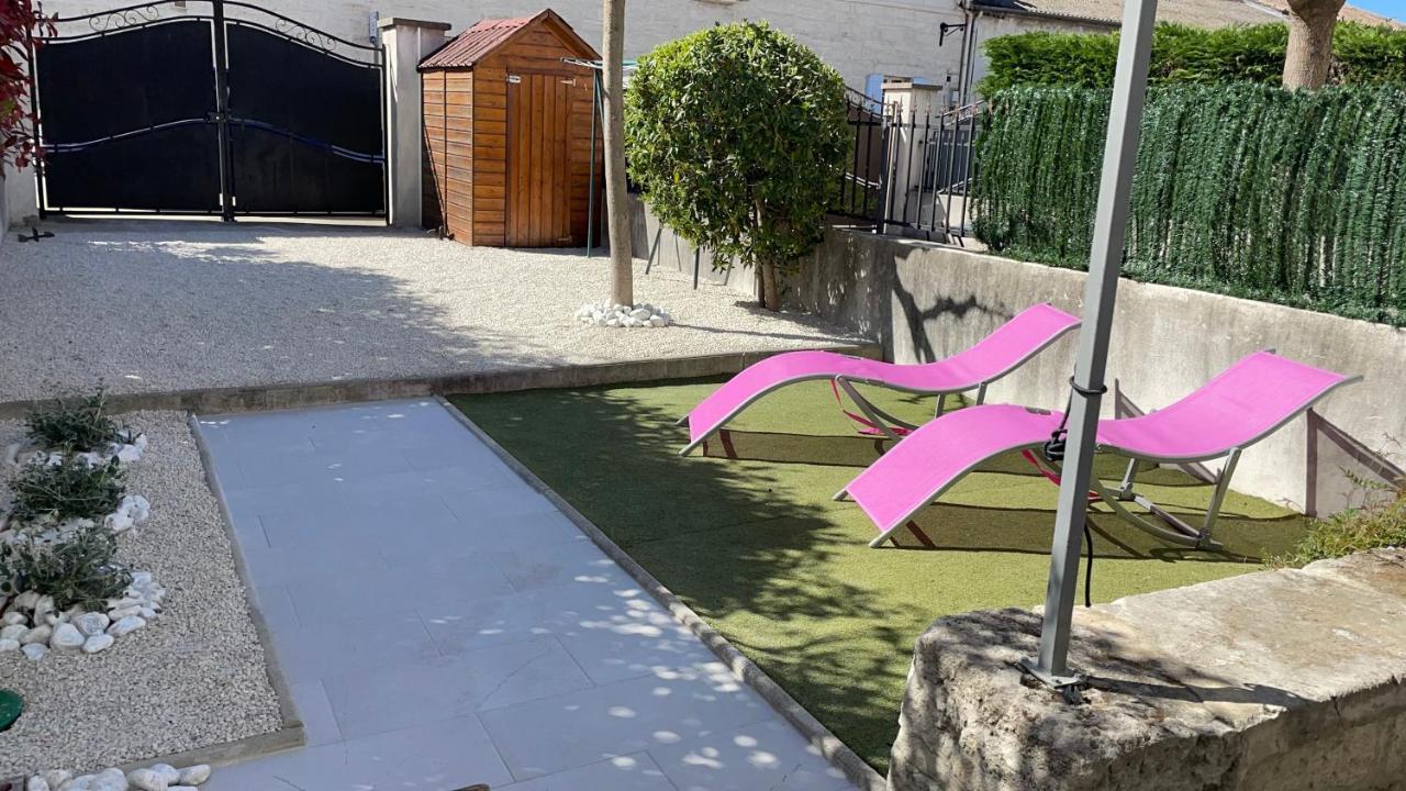 Maison Tendance Avec Jardin, Centre Village, Alpilles, Familles Eyragues Kültér fotó